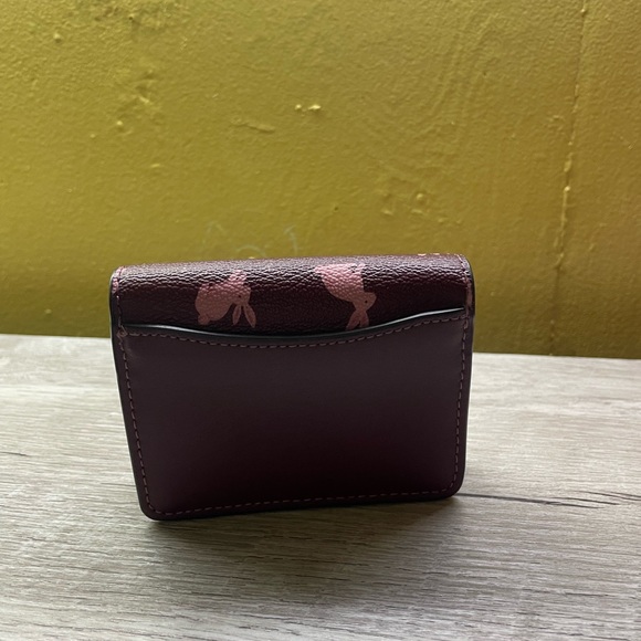 Coach Wallet - Picture 4 of 5